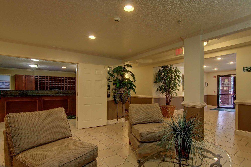 Intown Suites Extended Stay Marietta Ga - Roswell Rd Zewnętrze zdjęcie