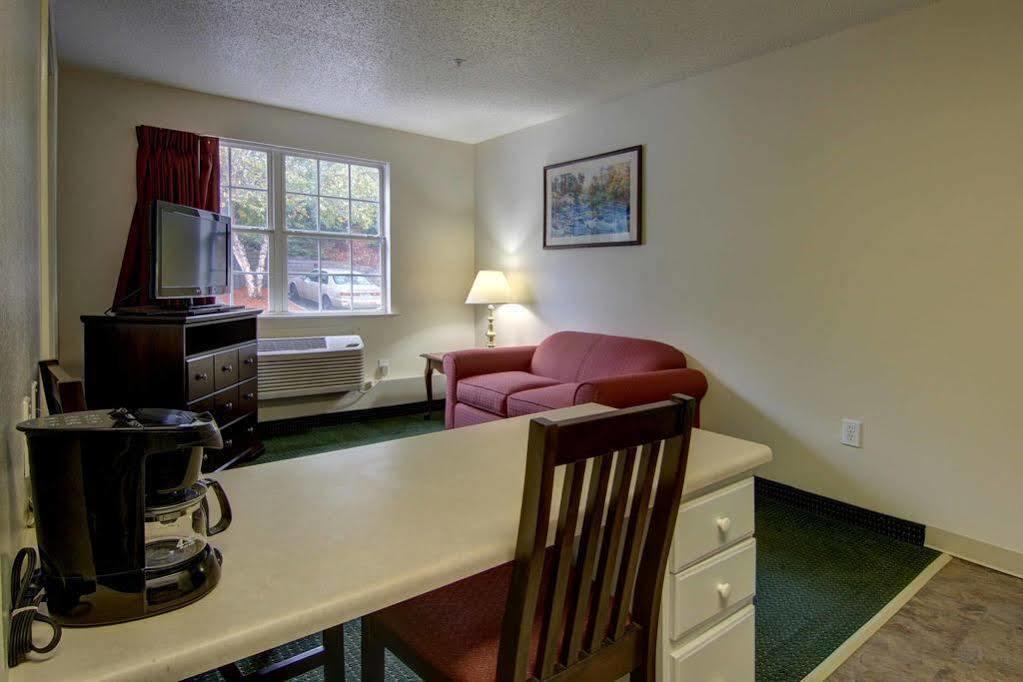 Intown Suites Extended Stay Marietta Ga - Roswell Rd Zewnętrze zdjęcie